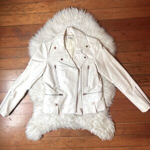TopShop Moto White Leather Zippered Cropped Jacket